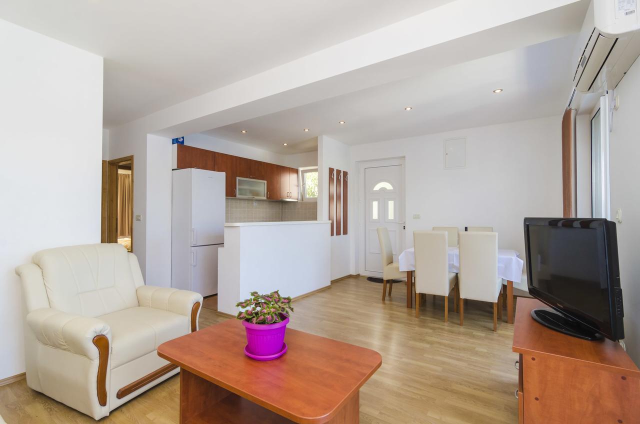 Apartments Angelo Polace Luaran gambar